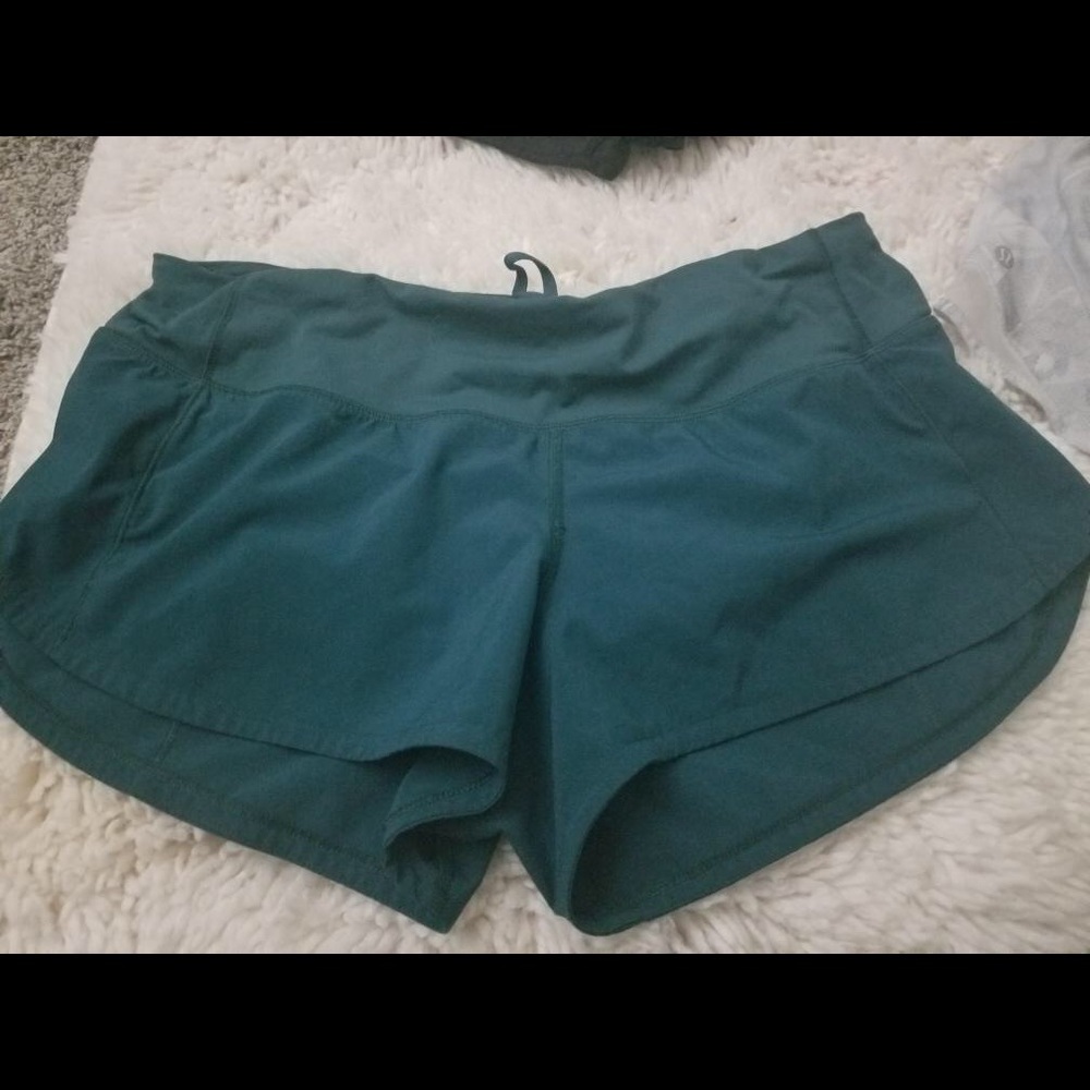 Lululemon speed up short 2.5